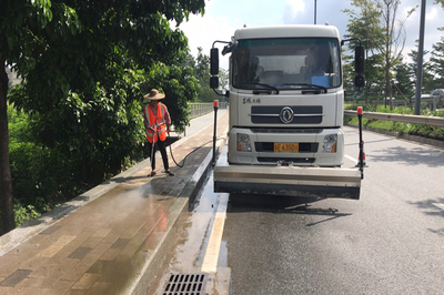 三龙湾大道及相连道路环卫管养和全线洒水降尘项目