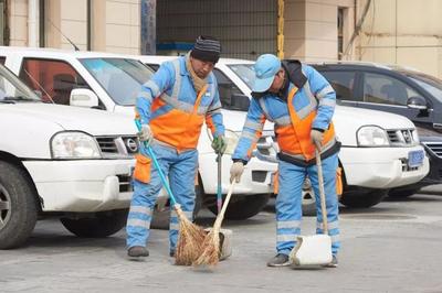 市城市管理委做好空气重污染、橙色预警道路清扫保洁及建筑垃圾运输管理工作