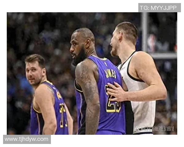 科比在湖人与掘金对决中狂砍49分精彩视频回顾